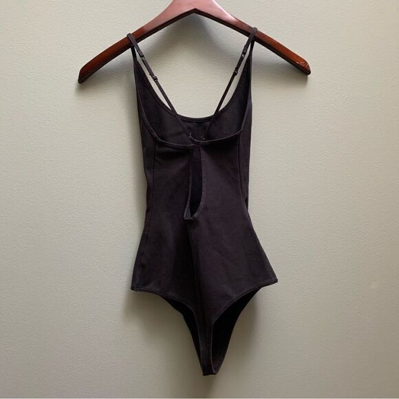 Babaton Aritiza Black Bodysuit XS - Picture 4 of 5